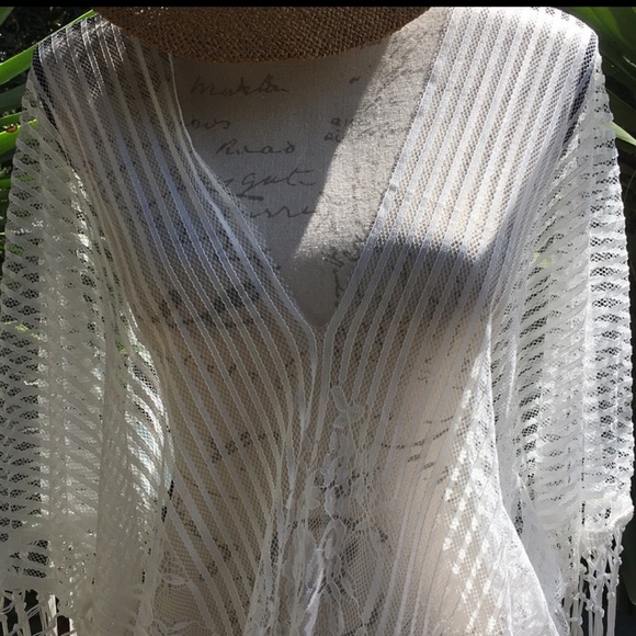 NEW Bohemian  White Fringe Kimono - Picture 5 of 8